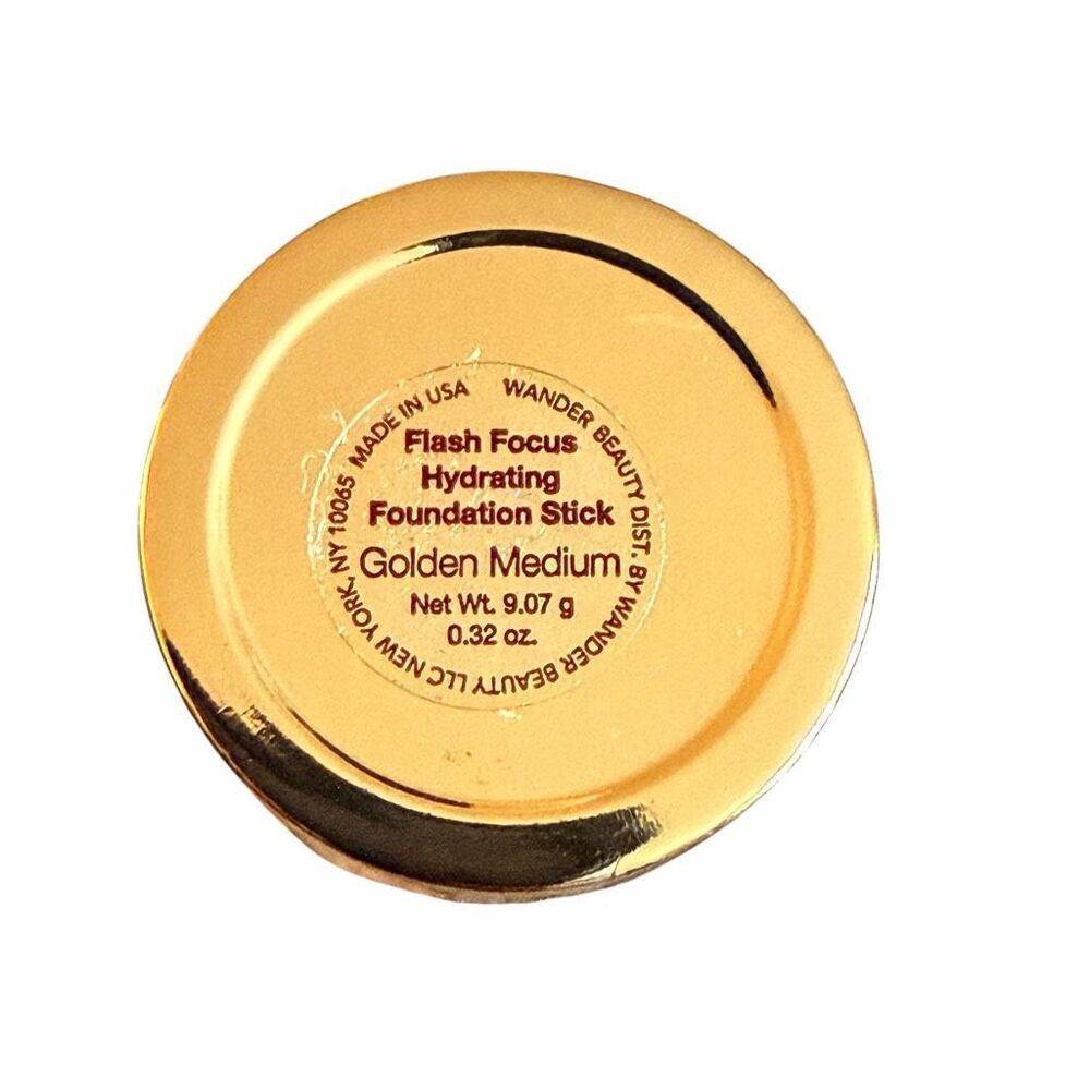 Wander Beauty Flash Focus Hydrating Foundation Stick Color: Golden Medium - Picture 3 of 6